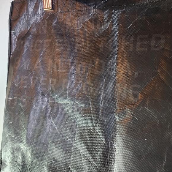 Lululemon Black Reusable Large Tote - Picture 4 of 5